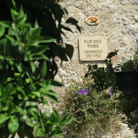 Guest house Le Jardin Du Mas